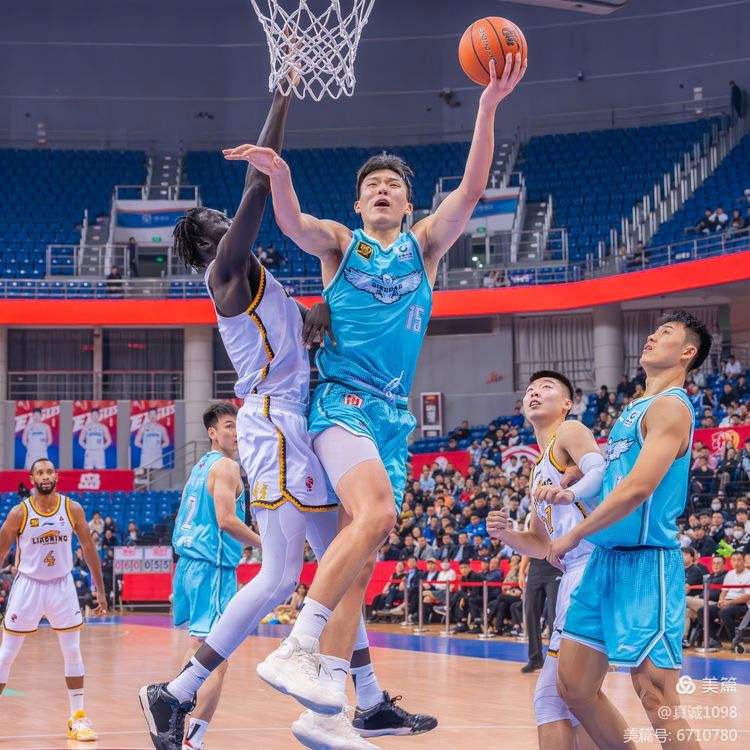 江西大胜青岛，展现强大实力
