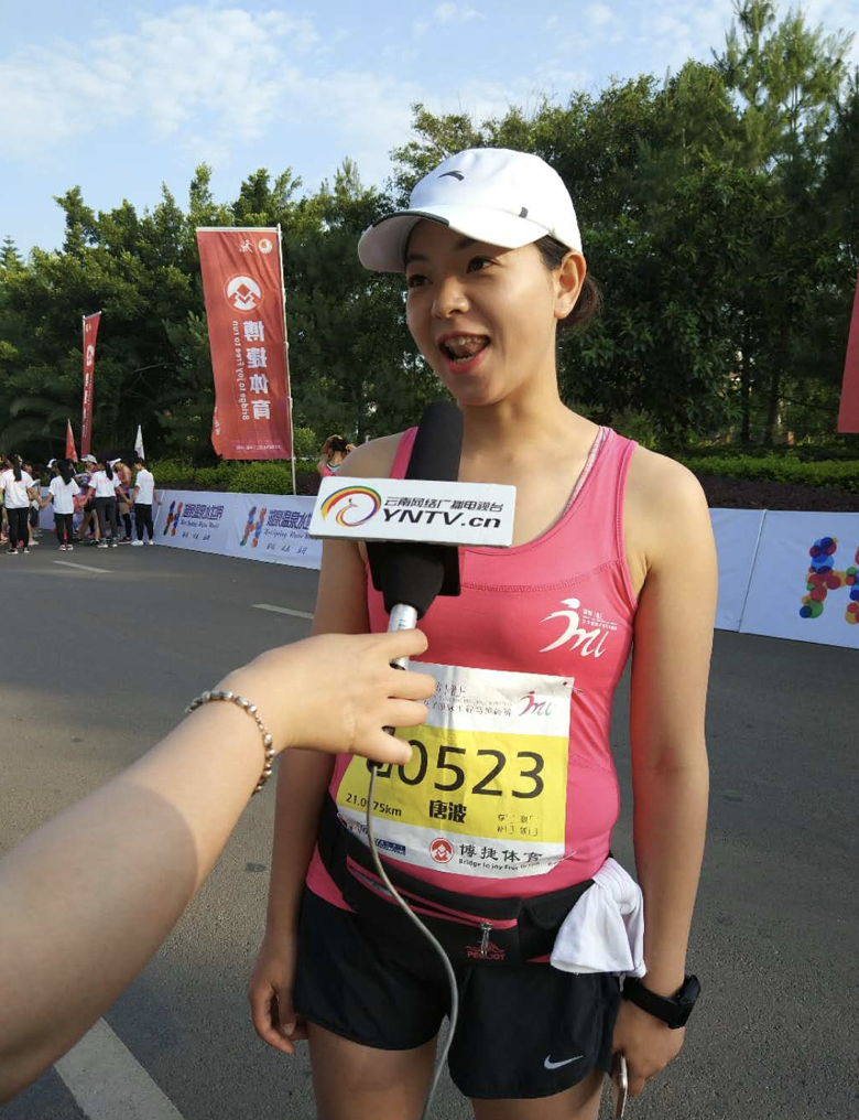 包含芬兰女子马拉松选手卫冕再夺桂冠的词条