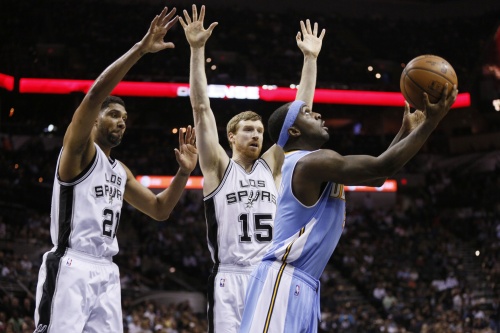 包含小牛主场力擒马刺保持不败记录的词条 包含小牛主场力擒马刺保持不败记录的词条