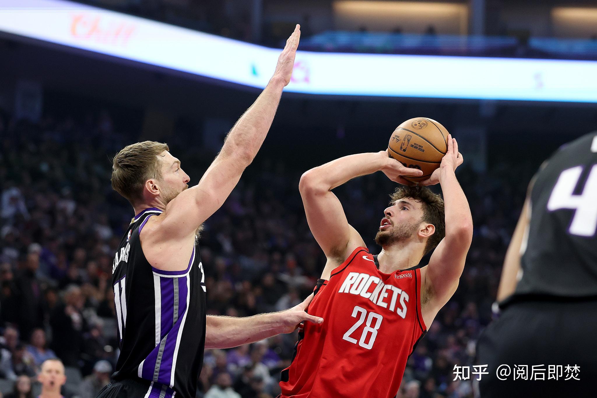 火箭双核表现抢眼，突破关键时刻逆转比赛的简单介绍